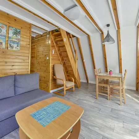 Vakantiehuis Homes, *